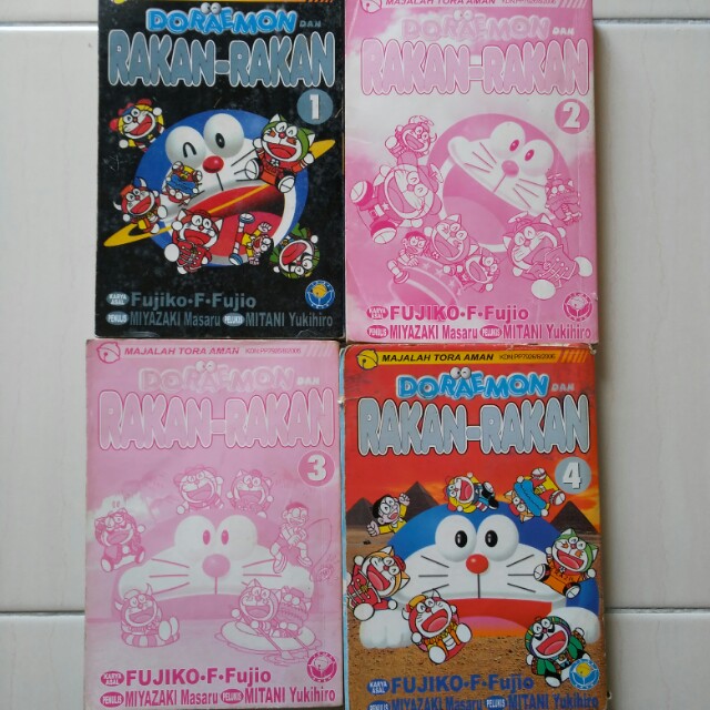 Doraemon Rakan Rakan Vol 1 2 3 And 4 Books Stationery Comics Manga On Carousell