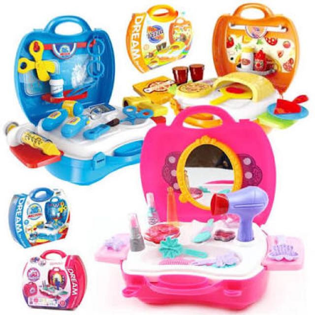 kitchen set and doctor set