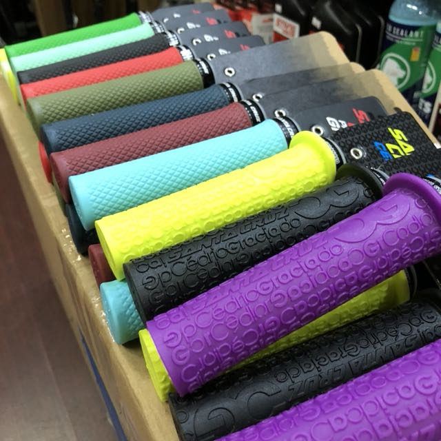 Santa cruz palmdale hotsell grip