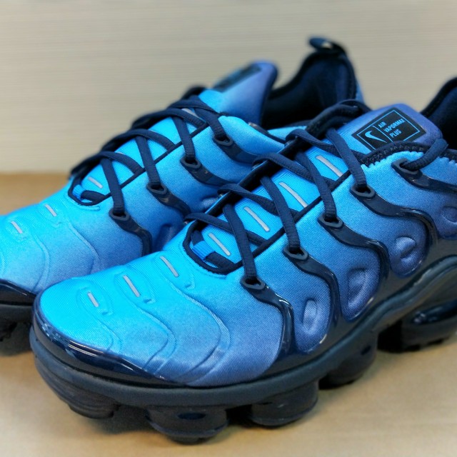 nike air vapormax plus obsidian