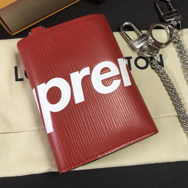 Louis vuitton x supreme chain wallet online