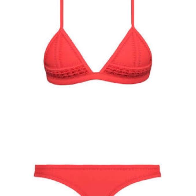 triangl gigi bikini