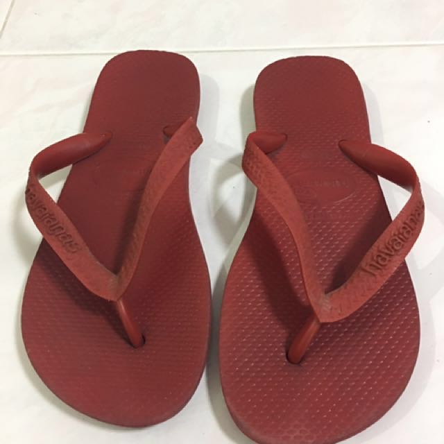 havaianas woman