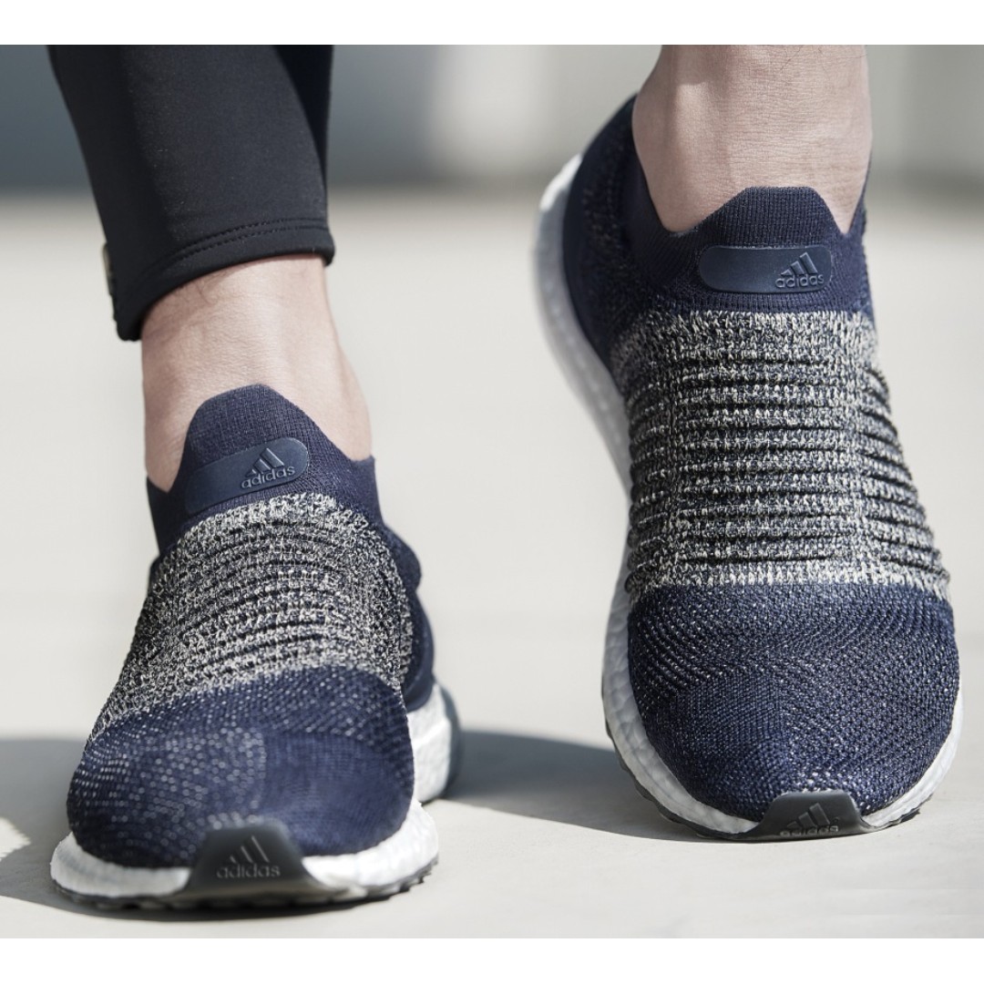 ultra boost laceless navy blue