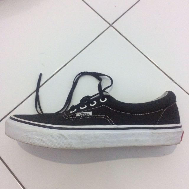Vans deals store amplaz