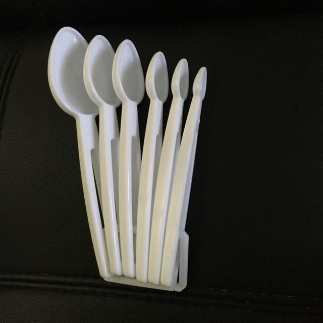 White Measuring Spoon Set (Category: Bakeware) located in Makati City. Submitted by madamchi (Listing ID 153889469, Image 2). Description: .