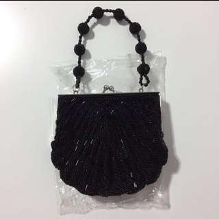 Clam Shell Design Evening Bag Clutch