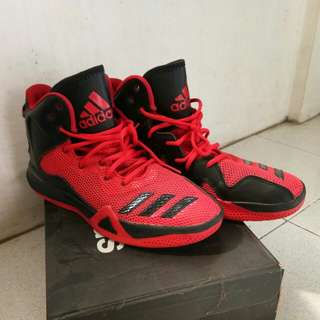 red and black adidas basketball shoes