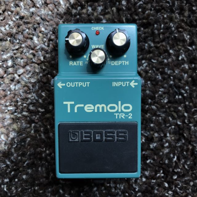 BOSS / Tremolo TR-2