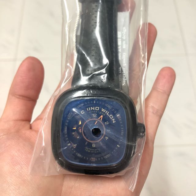 Chino Wilon fashion watch