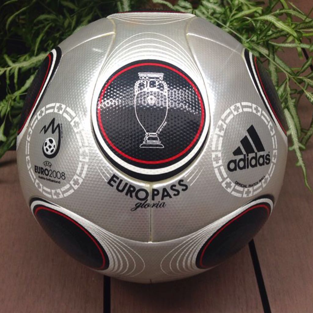 adidas europass gloria