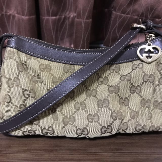 gucci heart shaped bag
