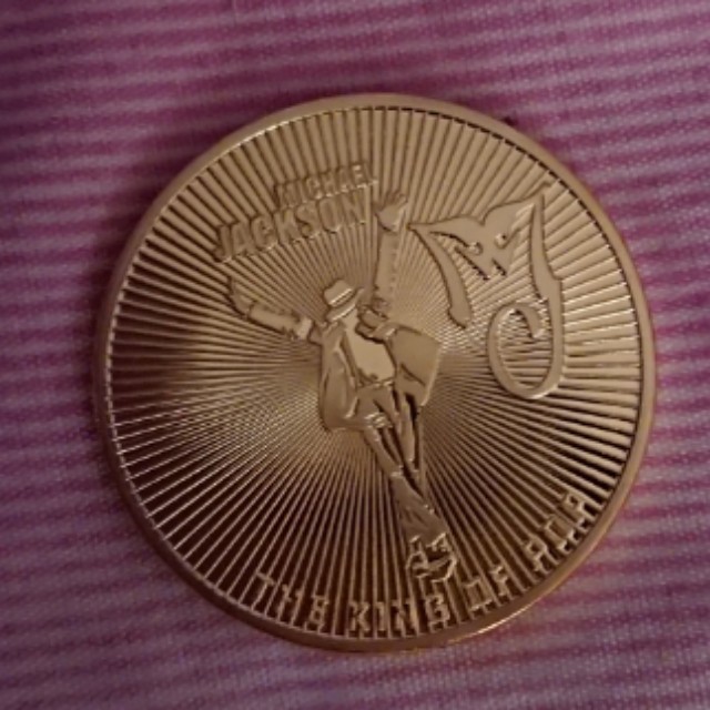 Michael Jackson coin, Hobbies & Toys, Memorabilia & Collectibles