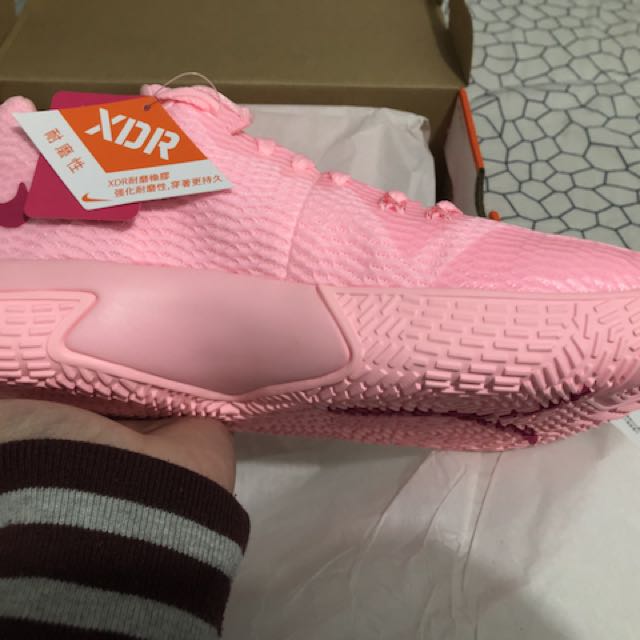 nike zoom live kay yow