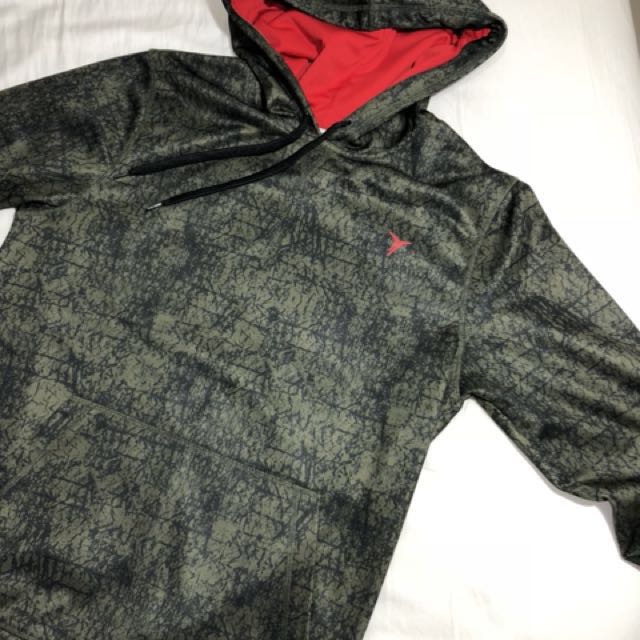 Old Navy Active Hoodie Men S Fashion Bags Wallets On Carousell