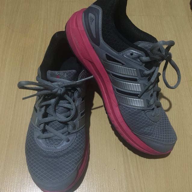 adidas run strong