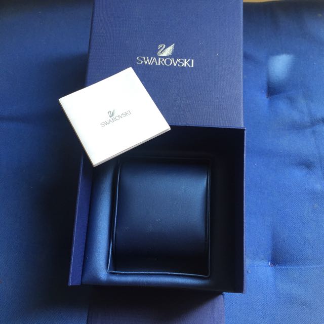 Swarovski deals watch box