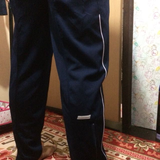 Asics store tracksuit 2018