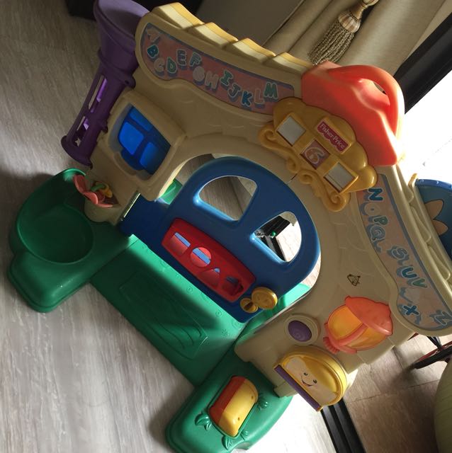 Fisher price play gate, Babies & Kids, Infant Playtime on Carousell