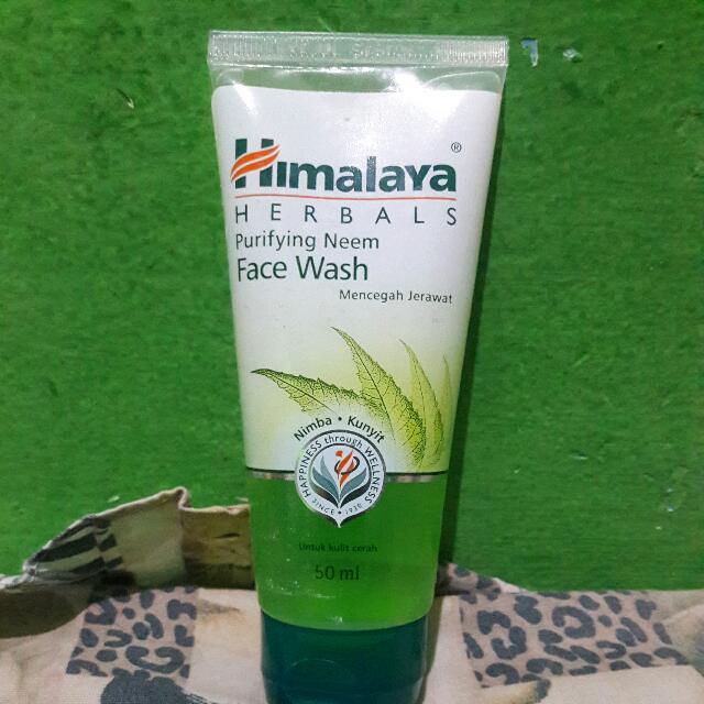 Himalaya Purifying Neem Face Wash Menjegah Jerawat Kesehatan Kecantikan Kulit Sabun Tubuh Di Carousell