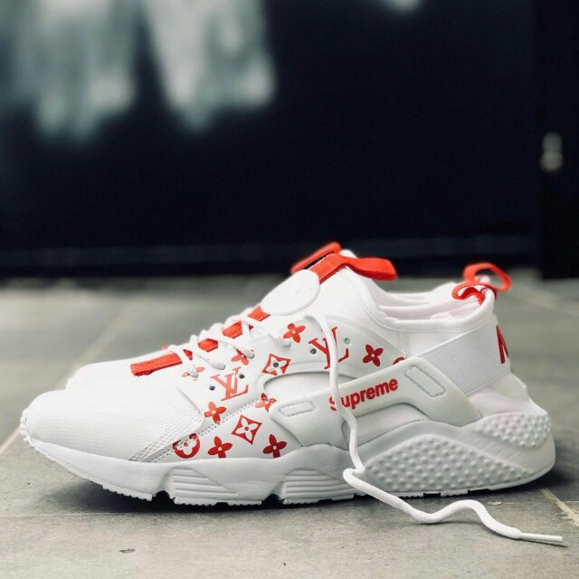 nike huarache supreme