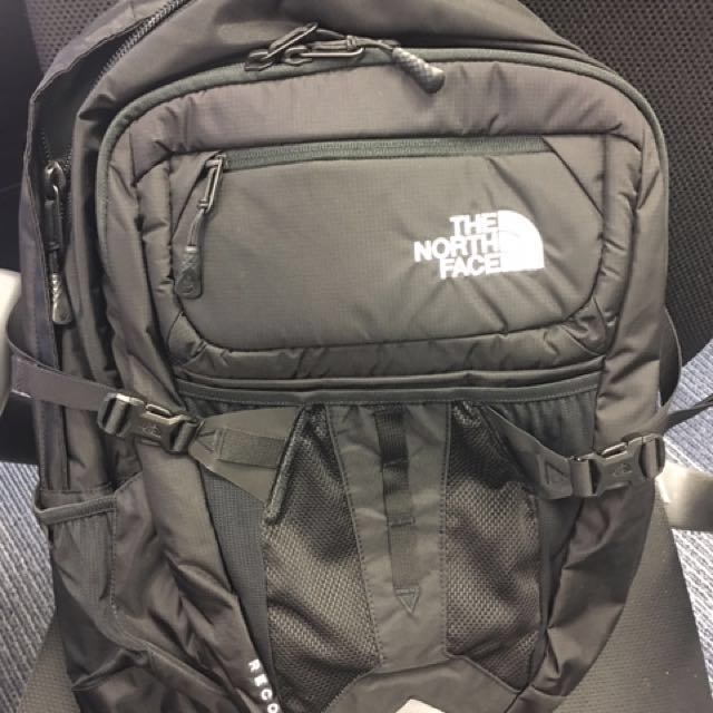 north face recon backpack mens