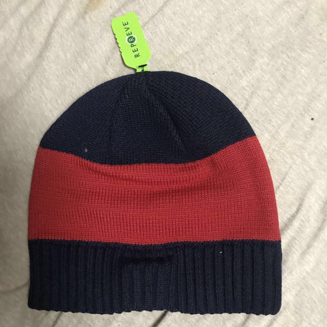 Tommy Hilfiger beanie hat with Bluetooth headphone