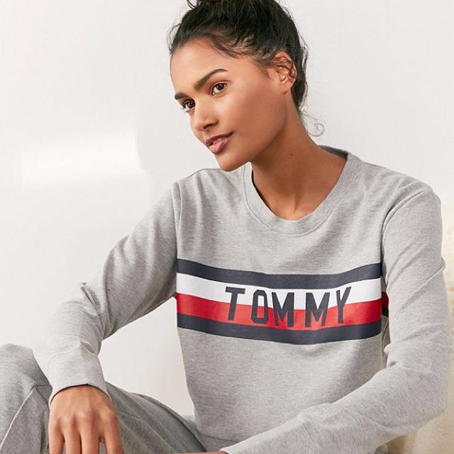 tommy hilfiger global stripe