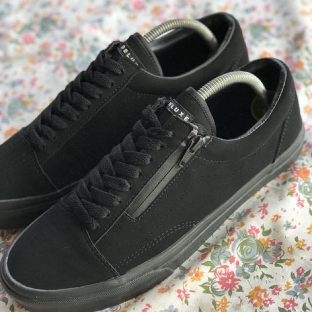 vans deluxe vans deluxe