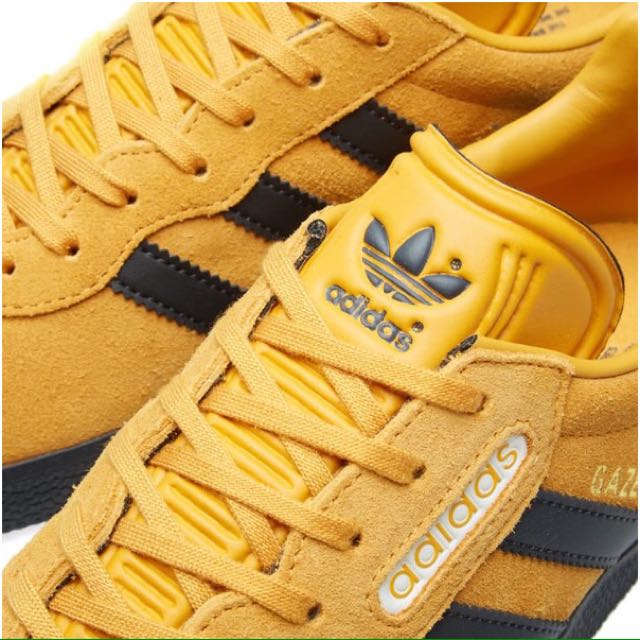 ADIDAS GAZELLE SUPER YELLOW CARBON OFF WHITE