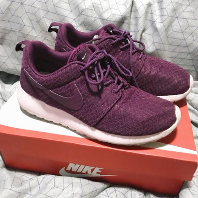 nike feminino marsala