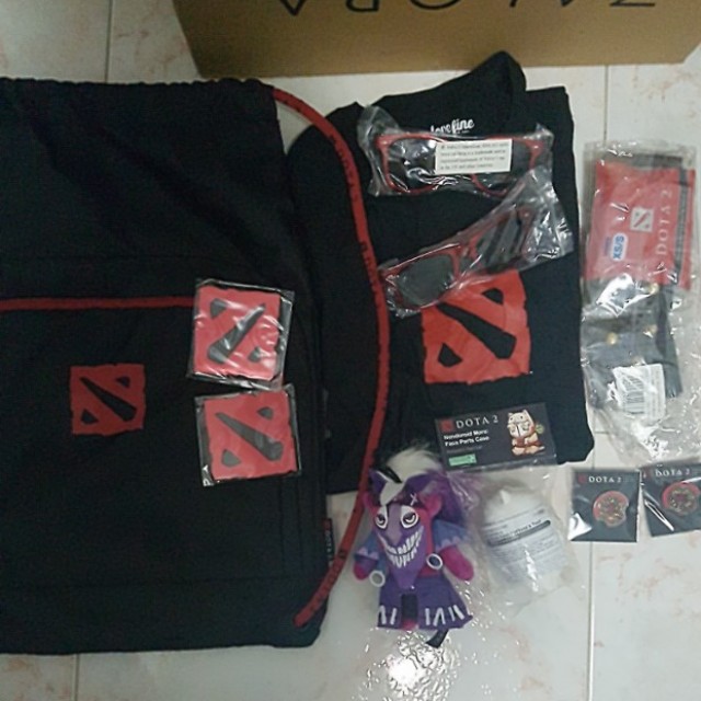 DOTA2 swag bag, Video Gaming, Video Game Consoles, Others on Carousell