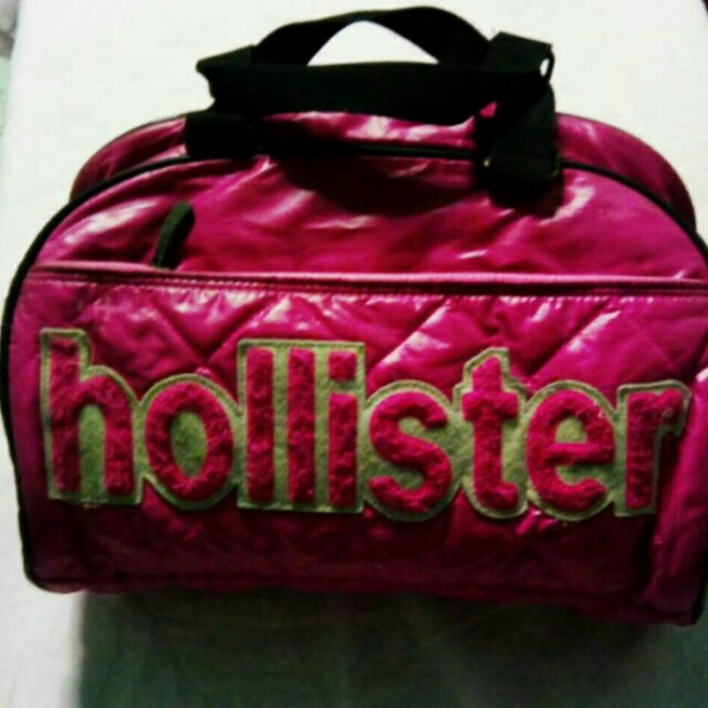 hollister gym bag