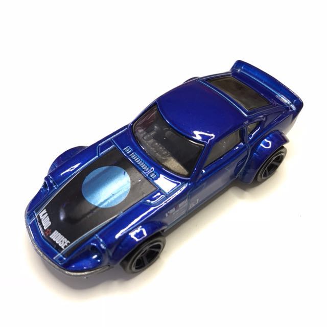 hot wheels nissan fairlady z blue