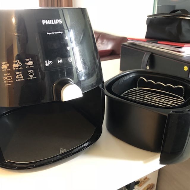 Philips Airfryer HD9230, TV & Home Appliances, Kitchen Appliances