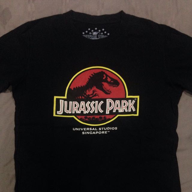 Sale Universal Studio Singapore Tshirt Ori Jurassic Park Men S Fashion Clothes On Carousell