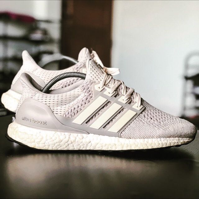 cream chalk ultra boost