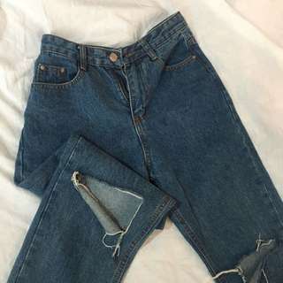 📍破膝牛仔褲👖
