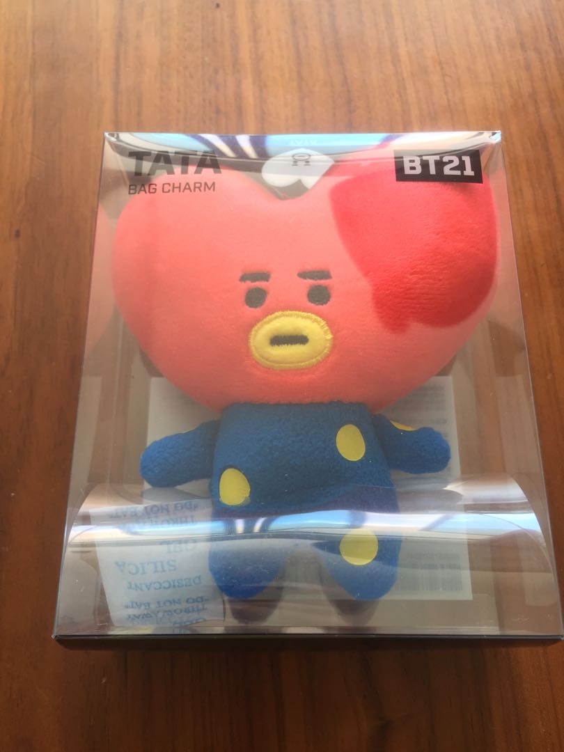 Bt21 Tata Bag Charm Entertainment K Wave On Carousell