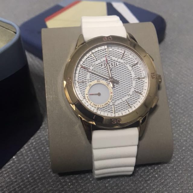 Fossil Hybrid Watch Q