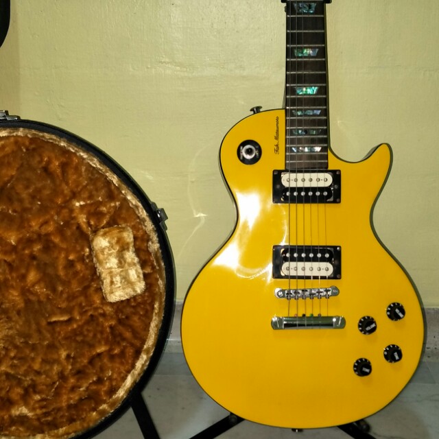 1999 Gibson Les Paul Tak Matsumoto Signature (Canary Yellow, OHSC 