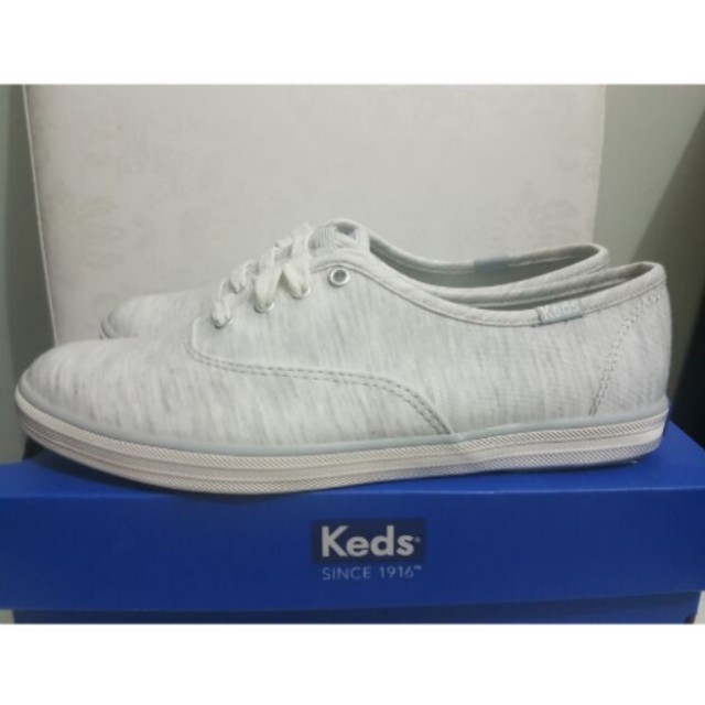 light grey keds