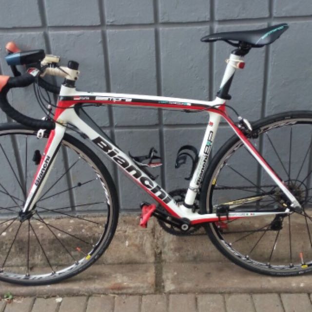 Road bike on sale bianchi harga