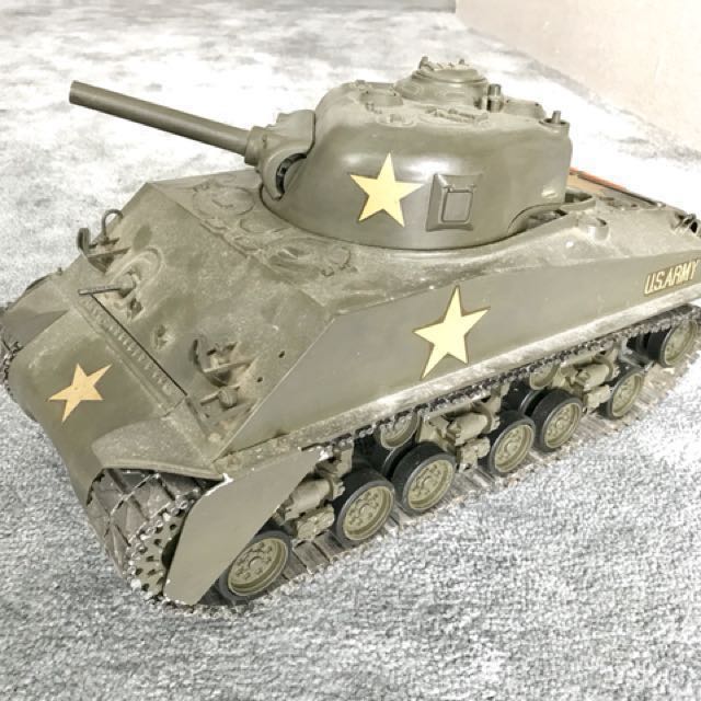 Tamiya Sherman M4 RC Radio Control Tank 1/16 Scale (Model 56001