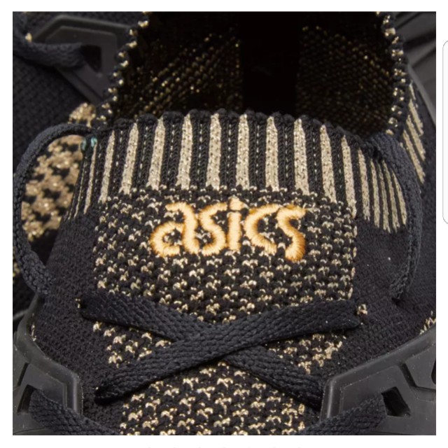 Asics gel kayano trainer knit (Category: Sneakers) located in Singapore. Submitted by benbenng (Listing ID 154775259, Image 2). Description: In stock. Selling cos wrong size. Retail price is $229. Letting go at $175. Open to nego.