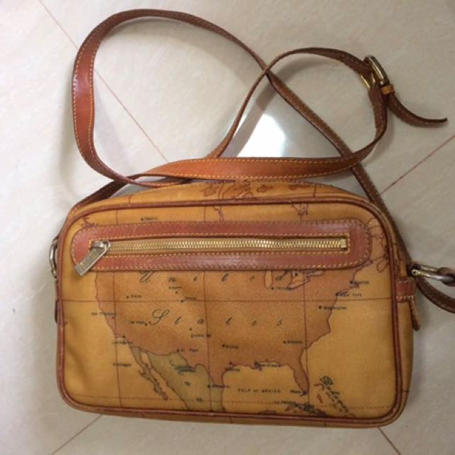 sling bag alviero martini