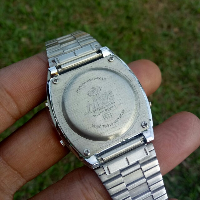 Cybeat digital dress watch, Men's Fashion, Watches & Accessories