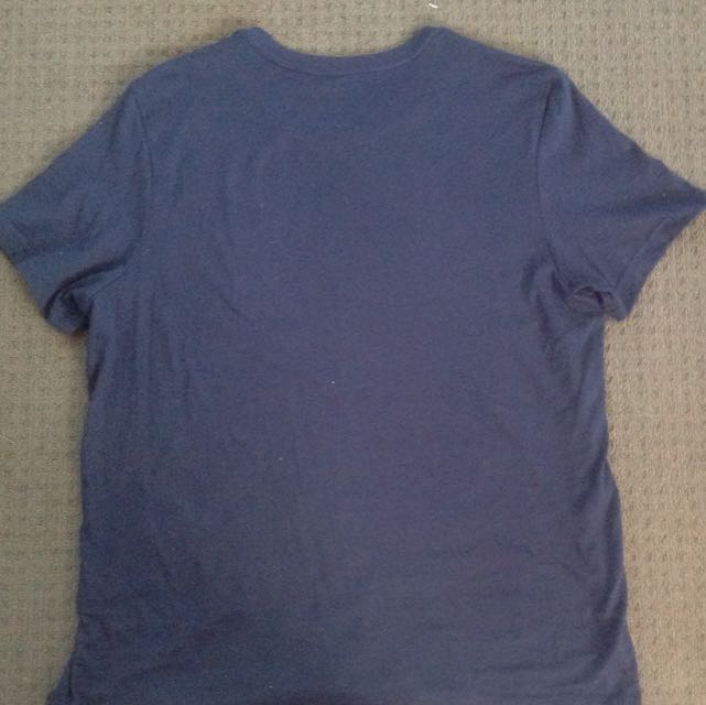 fake tommy hilfiger t shirt