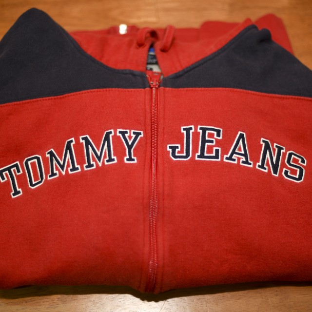 tommy hilfiger hoodie price