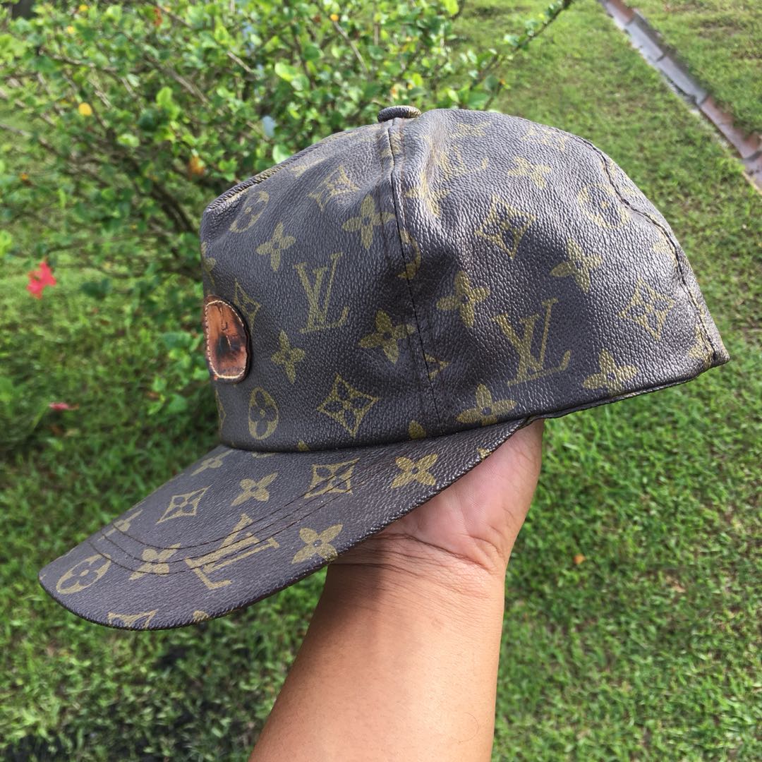 Vintage Bootleg LV Snap Back Cap